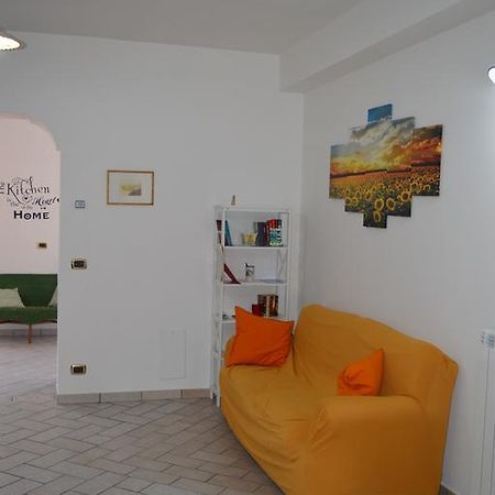 La Casa Dei Fiori - Ospitalita Diffusa Agerola Bagian luar foto