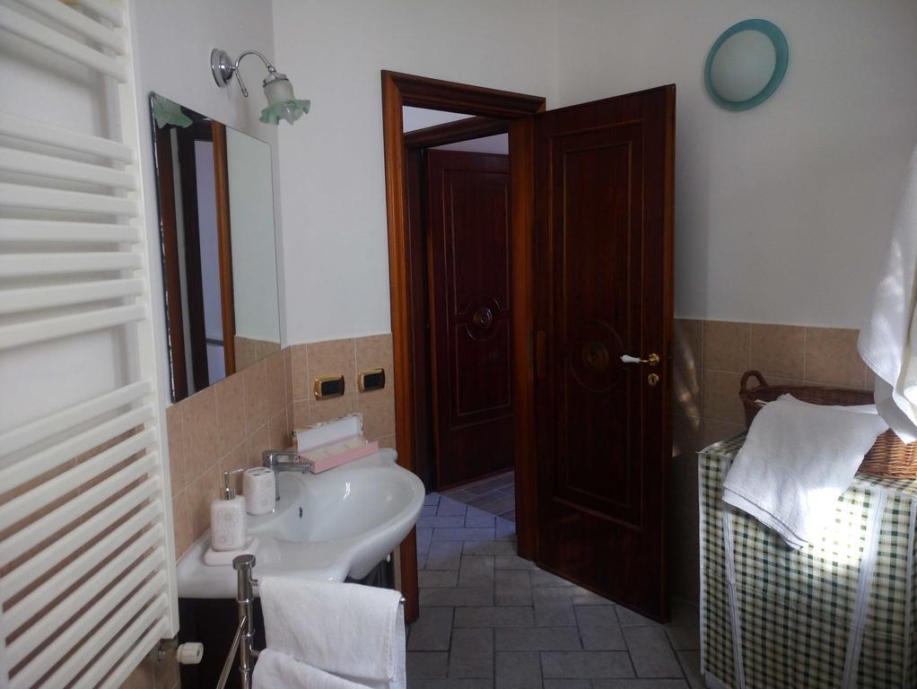 La Casa Dei Fiori - Ospitalita Diffusa Agerola Bagian luar foto