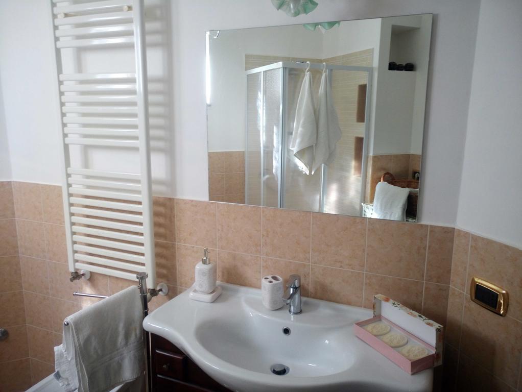 La Casa Dei Fiori - Ospitalita Diffusa Agerola Bagian luar foto